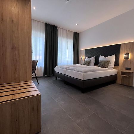 Haus Kuckenberg Otel Burscheid Dış mekan fotoğraf